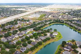 25910 N Lakefair Dr, Richmond, TX 77406 - Photo 34