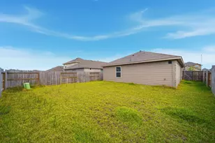 7335 Greenbriar Canyon Ln, Katy, TX 77493 - Photo 10