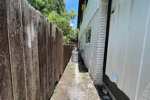 8335 Bonner Dr, Houston, TX 77017 - Photo 6