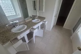 12522 Berry Laurel Ln, Houston, TX 77014 - Photo 6