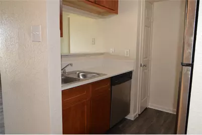 8100 Creekbend Drive #174, Houston, TX 77071 - Photo 8