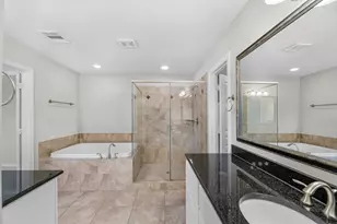 247 W 25th St, Houston, TX 77008 - Photo 22