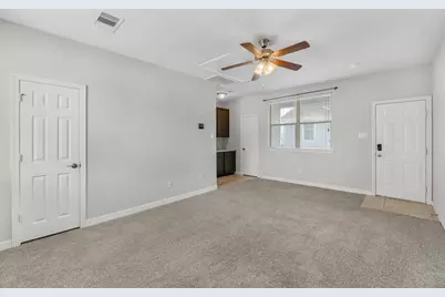 247 W 25th Street, Houston, TX 77008 - Photo 32