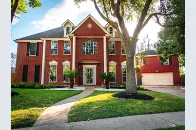 1802 Cloud Croft Drive, Friendswood, TX 77546 - Photo 2
