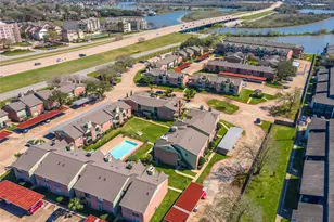 18800 Egret Bay Blvd, Webster, TX 77058 - Photo 34