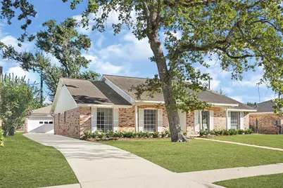 1611 Droxford Drive, Houston, TX 77008 - Photo 2