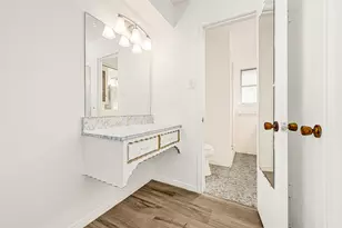 1611 Droxford Dr, Houston, TX 77008 - Photo 24
