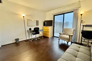 2601 Bellefontaine St, Houston, TX 77025 - Photo 14