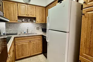 2601 Bellefontaine St, Houston, TX 77025 - Photo 10