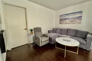 2601 Bellefontaine St, Houston, TX 77025 - Photo 4