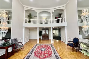 2601 Bellefontaine St, Houston, TX 77025 - Photo 2