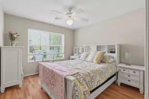 907 Columbia River Rd, Montgomery, TX 77316 - Photo 14