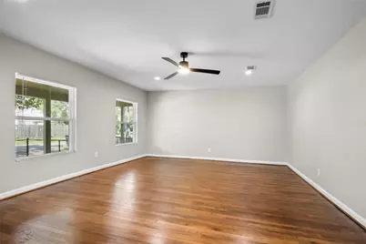 3514 Moore Street, Houston, TX 77009 - Photo 6