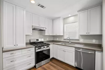 3514 Moore Street, Houston, TX 77009 - Photo 12
