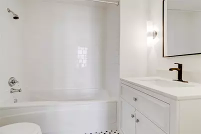 915 Franklin Street #4M, Houston, TX 77002 - Photo 6