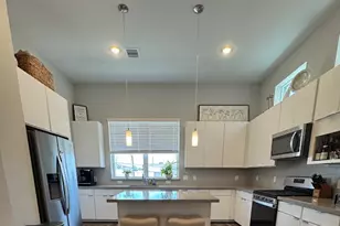 1282 N Post Oak Rd, Houston, TX 77055 - Photo 4