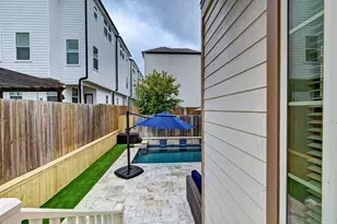 1621 W 23rd St, Houston, TX 77008 - Photo 6