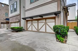 1621 W 23rd St, Houston, TX 77008 - Photo 2