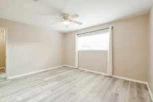 12939 Westmere Dr, Houston, TX 77077 - Photo 20