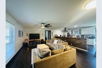 2703 Aspen Drive, Rosenberg, TX 77471 - Photo 2