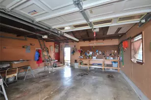 302 S Main St, Schulenburg, TX 78956 - Photo 34