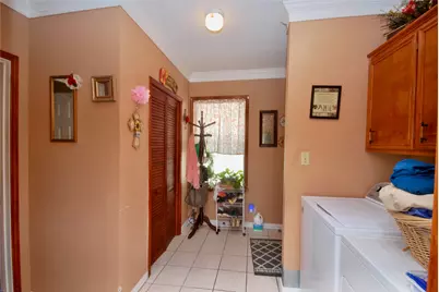 302 S Main Street, Schulenburg, TX 78956 - Photo 20