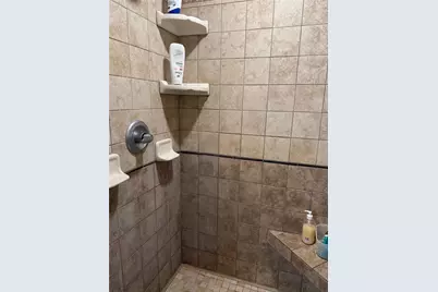 302 S Main Street, Schulenburg, TX 78956 - Photo 16