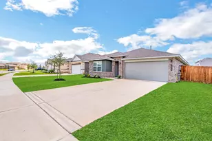 10647 Cascade Crk Dr, Rosharon, TX 77583 - Photo 1
