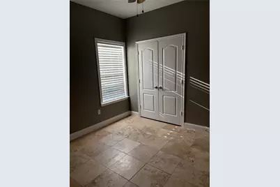 307 Covecrest Drive #B, Houston, TX 77336 - Photo 4