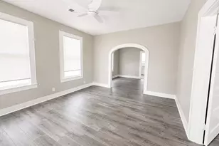 2406 35th St, Galveston, TX 77550 - Photo 6