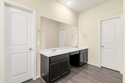 6131 Carpenters Cove Lane, Houston, TX 77049 - Photo 18