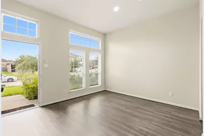 6131 Carpenters Cove Lane, Houston, TX 77049 - Photo 4