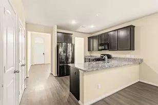 6131 Carpenters Cove Ln, Houston, TX 77049 - Photo 6