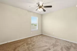 6131 Carpenters Cove Ln, Houston, TX 77049 - Photo 22