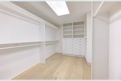 50 Saddlebrook Lane, Houston, TX 77024 - Photo 26