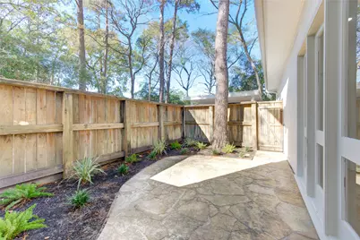 50 Saddlebrook Lane, Houston, TX 77024 - Photo 10