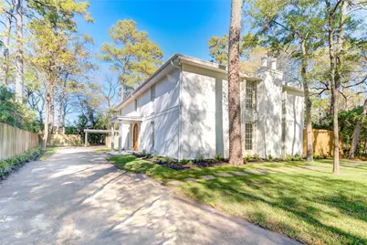 50 Saddlebrook Lane, Houston, TX 77024 - Photo 2