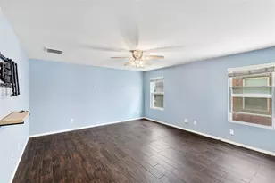 11027 Bauer Elm St St, Houston, TX 77044 - Photo 14