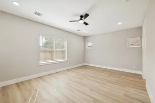 2610 Martinas Ct, Spring, TX 77388 - Photo 12