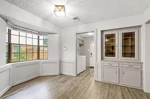 15715 Brookvilla Dr, Houston, TX 77059 - Photo 16