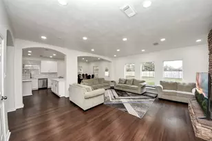 915 Hinsdale, Magnolia, TX 77354 - Photo 12