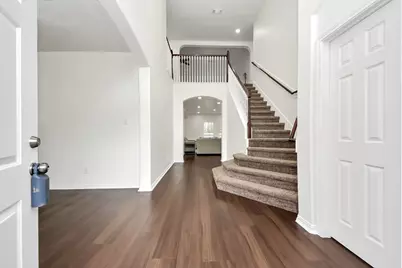 915 Hinsdale, Magnolia, TX 77354 - Photo 6