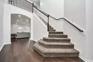 915 Hinsdale, Magnolia, TX 77354 - Photo 6