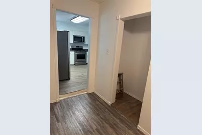 935 Creager Street, Houston, TX 77034 - Photo 8