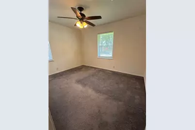 935 Creager Street, Houston, TX 77034 - Photo 10