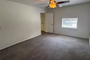 935 Creager St, Houston, TX 77034 - Photo 6