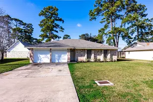 9915 Bayou Woods Dr, Baytown, TX 77521 - Photo 36