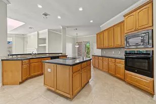 2319 River Rock Trail, Houston, TX 77345 - Photo 6