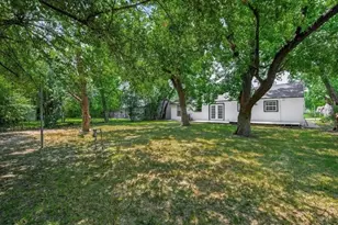 7023 Crestmont St, Houston, TX 77033 - Photo 24