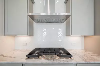 3007 Golden Isle Drive, Texas City, TX 77568 - Photo 16